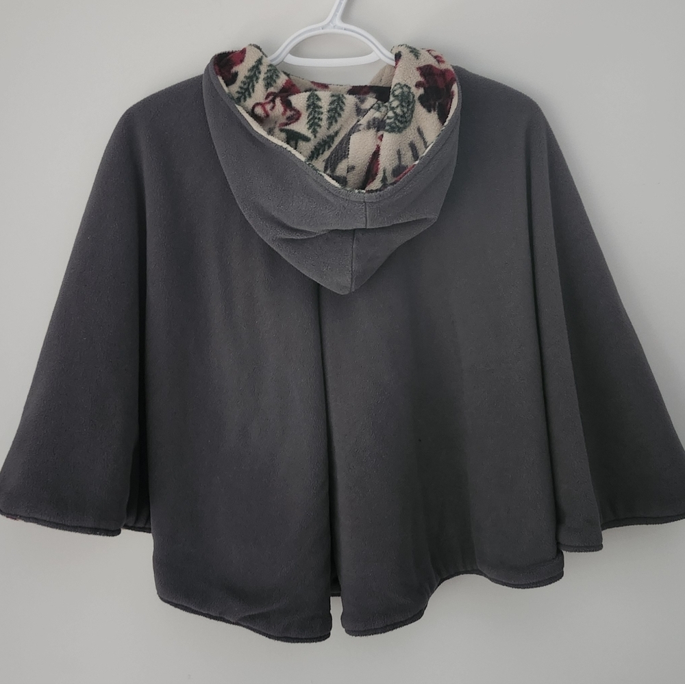 Poncho Fleece Winter Travel Fits 2-4 Years